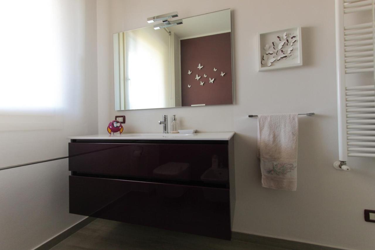 La Casa Di Cele Apartment Desenzano del Garda Exterior photo